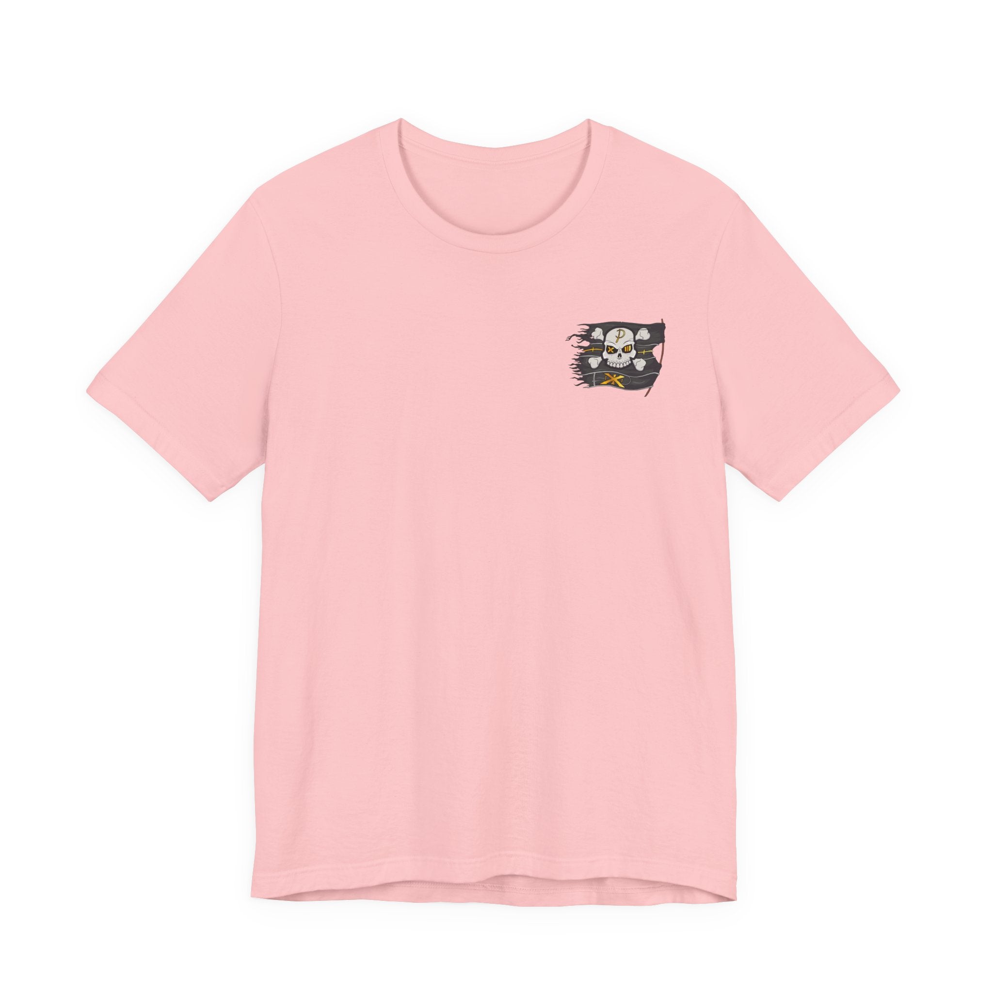 Pirate Skull Flag Tee — Distressed Jolly Roger Graphic T-Shirt