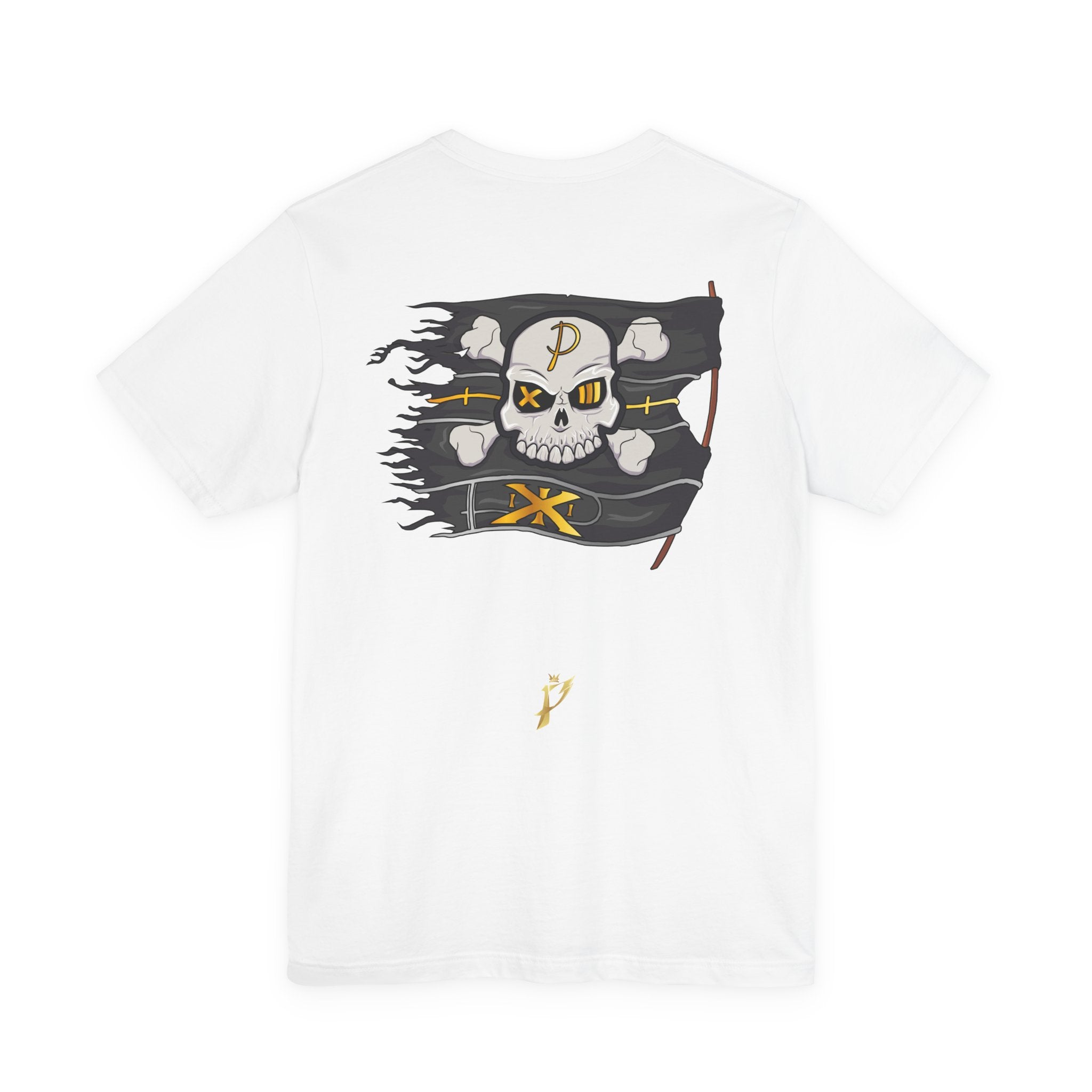Pirate Skull Flag Tee — Distressed Jolly Roger Graphic T-Shirt