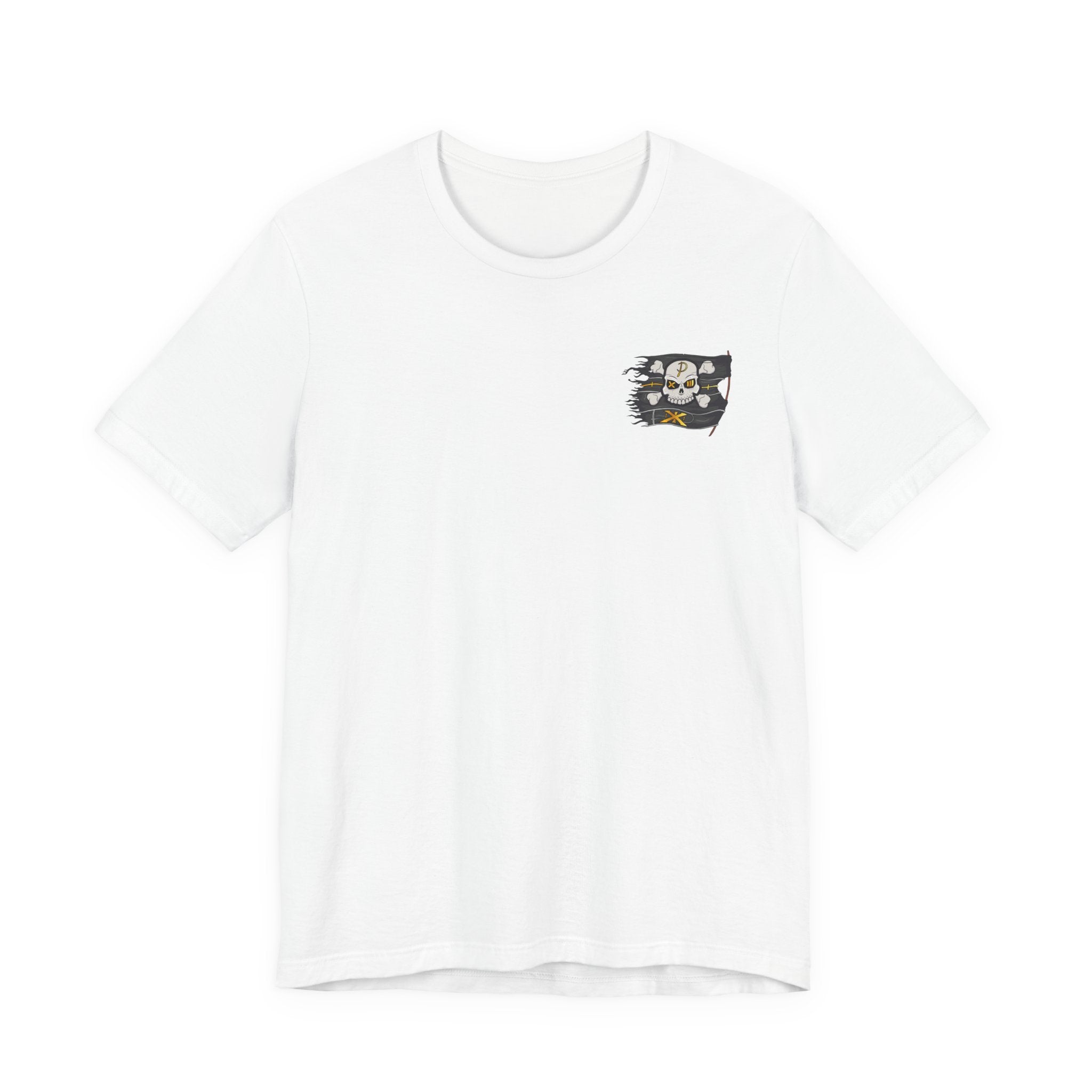 Pirate Skull Flag Tee — Distressed Jolly Roger Graphic T-Shirt