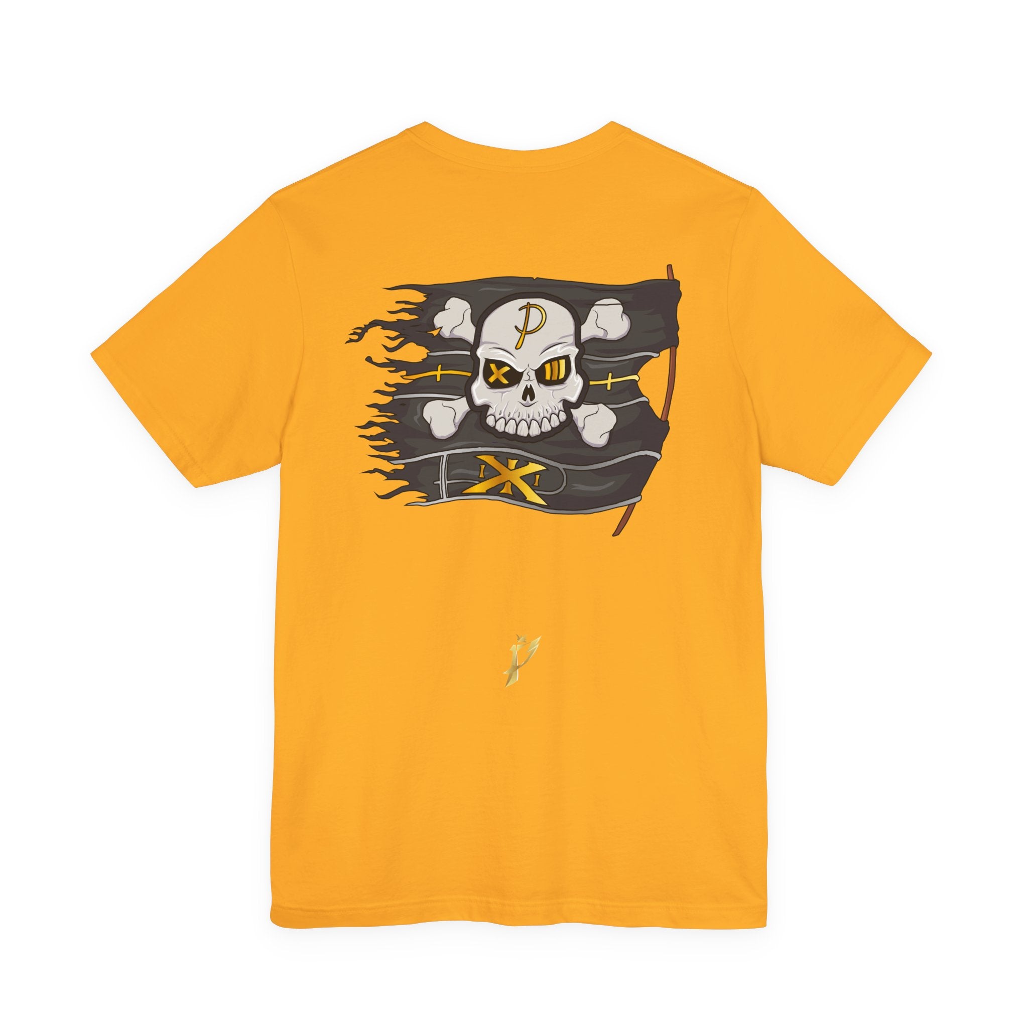 Pirate Skull Flag Tee — Distressed Jolly Roger Graphic T-Shirt