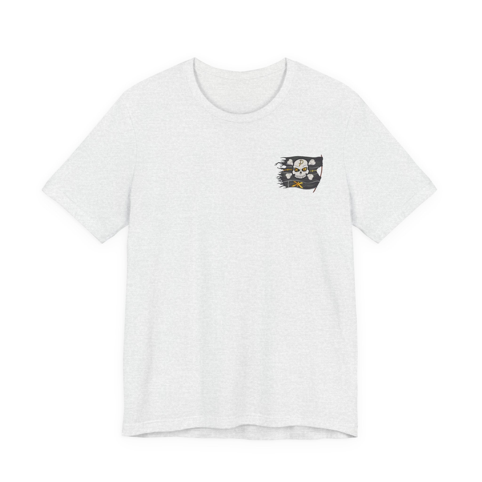 Pirate Skull Flag Tee — Distressed Jolly Roger Graphic T-Shirt