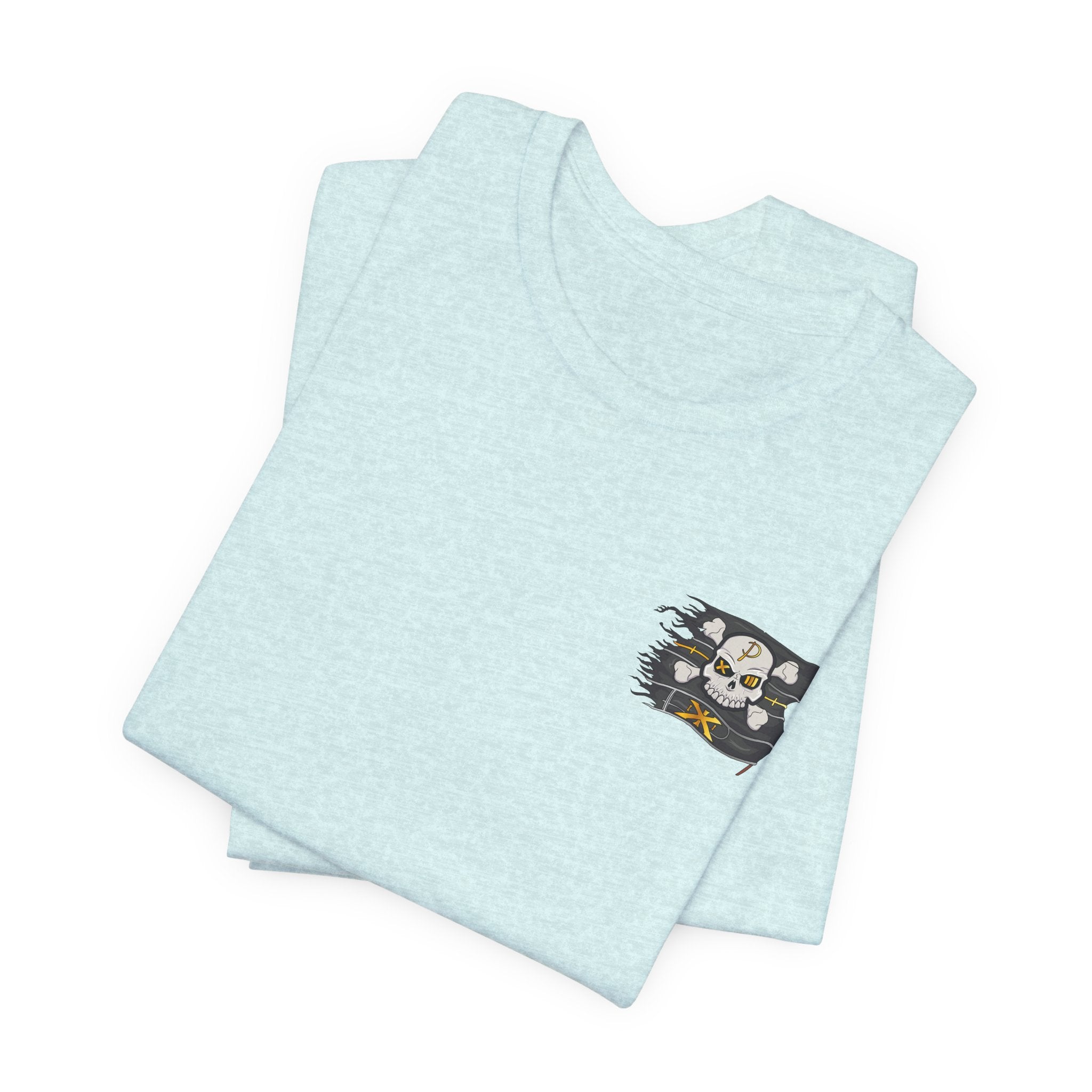 Pirate Skull Flag Tee — Distressed Jolly Roger Graphic T-Shirt