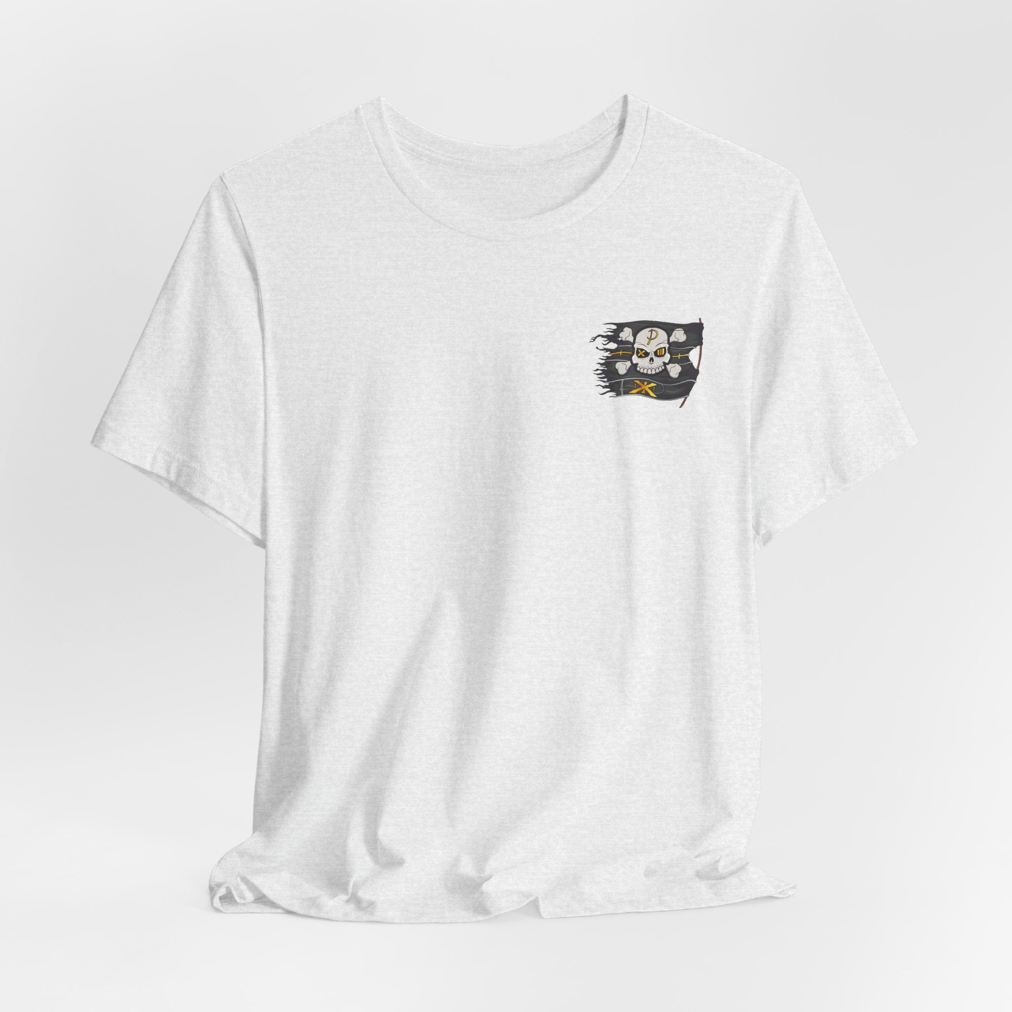 Pirate Skull Flag Tee — Distressed Jolly Roger Graphic T-Shirt
