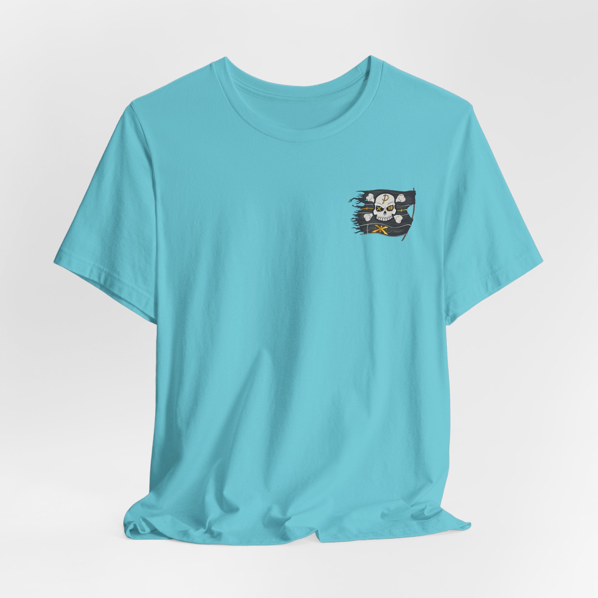 Pirate Skull Flag Tee — Distressed Jolly Roger Graphic T-Shirt