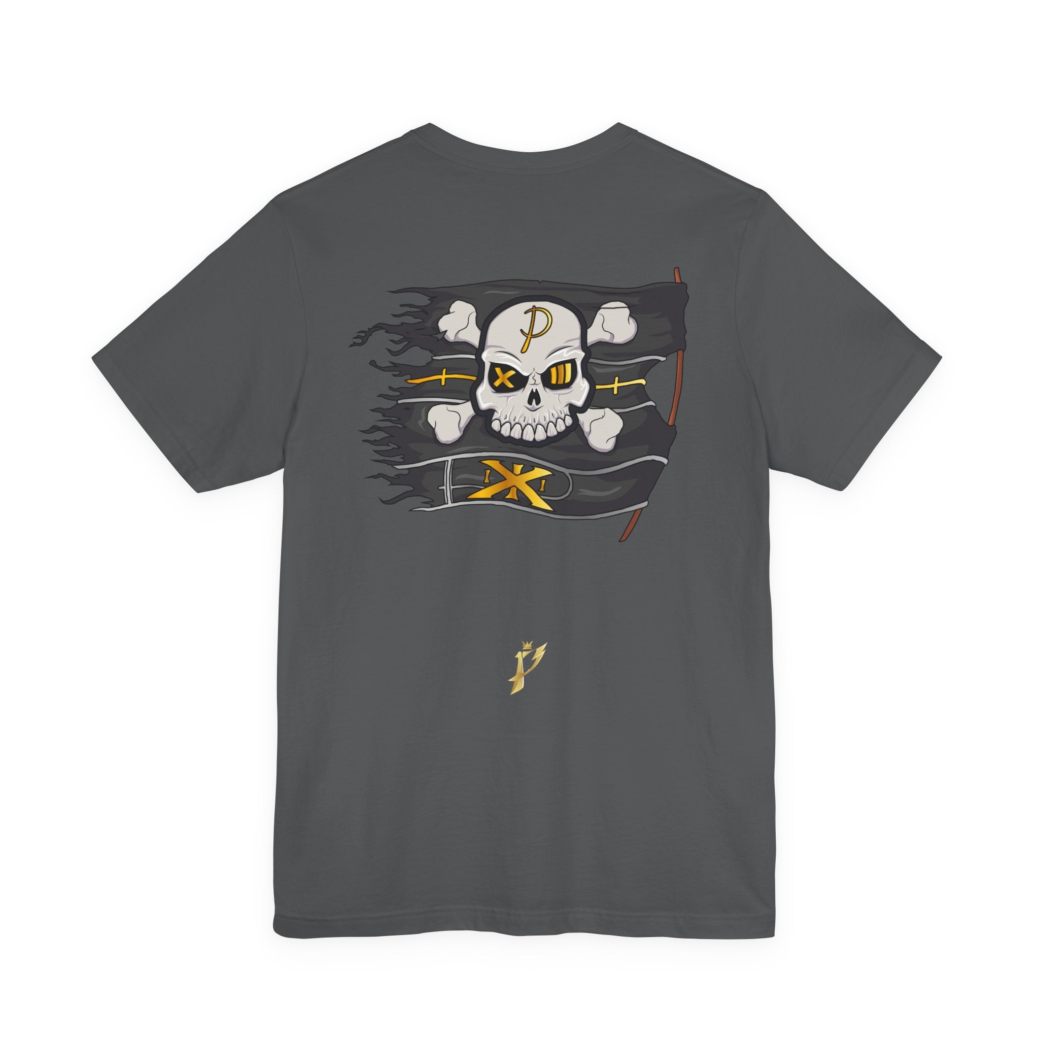 Pirate Skull Flag Tee — Distressed Jolly Roger Graphic T-Shirt