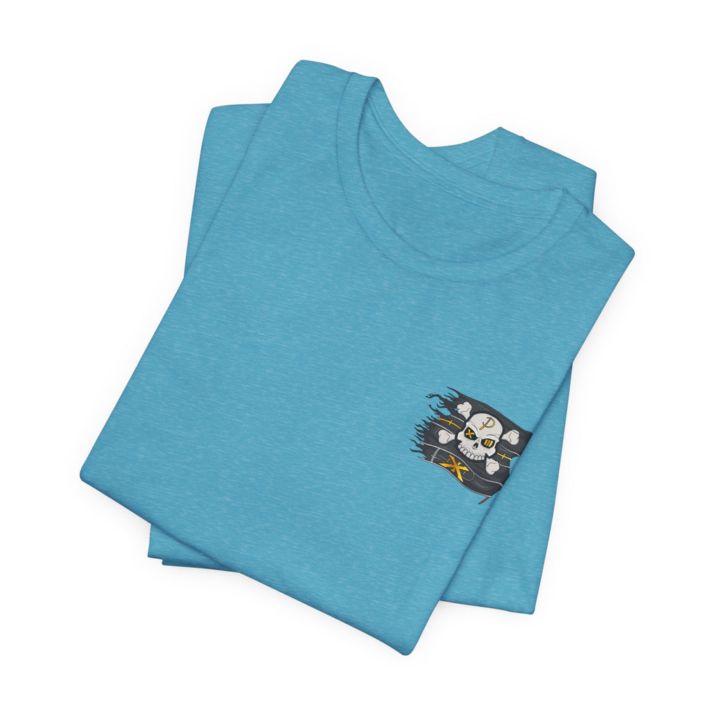 Pirate Skull Flag Tee — Distressed Jolly Roger Graphic T-Shirt