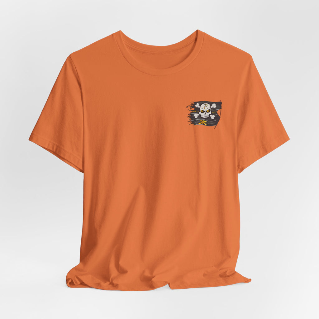 Pirate Skull Flag Tee — Distressed Jolly Roger Graphic T-Shirt