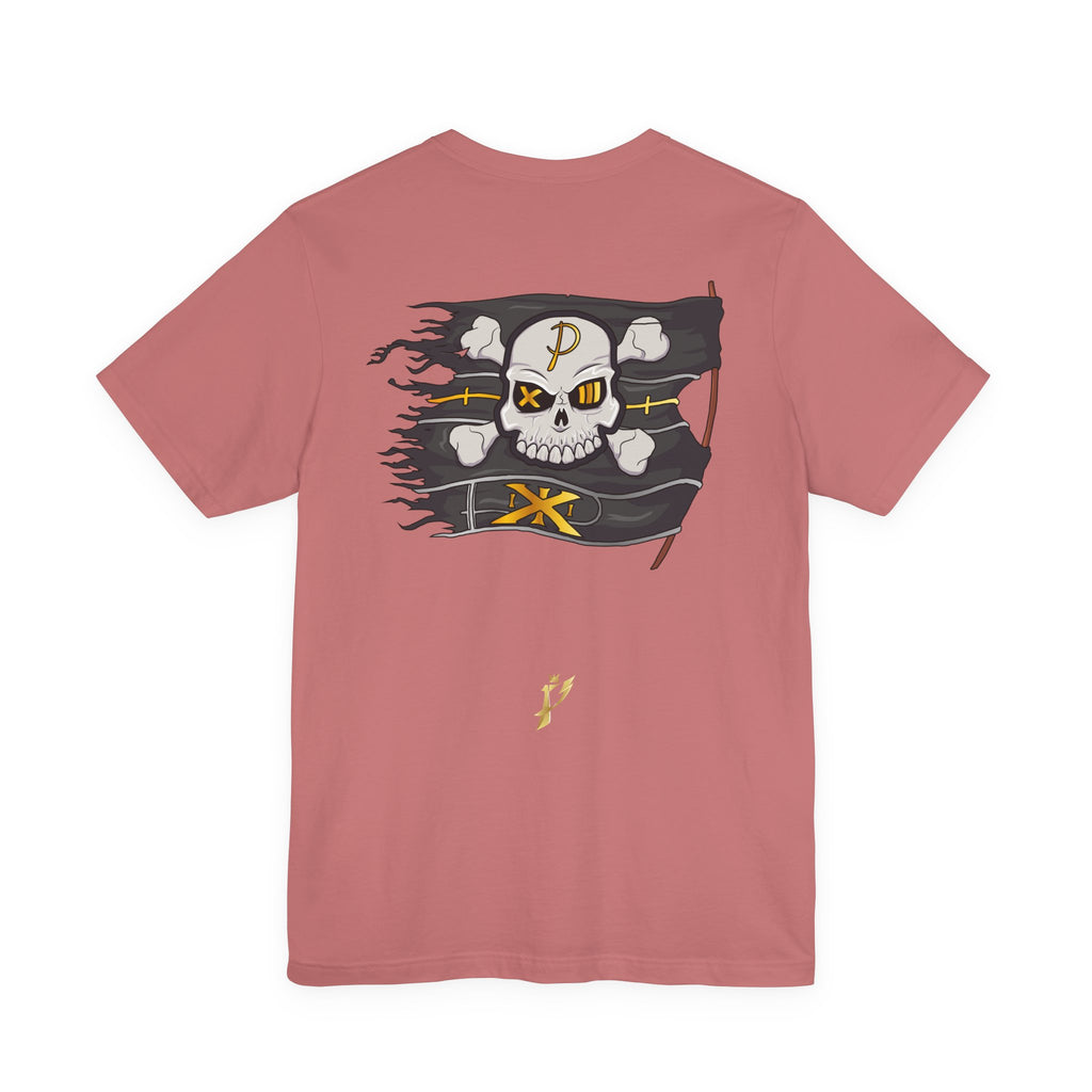 Pirate Skull Flag Tee — Distressed Jolly Roger Graphic T-Shirt