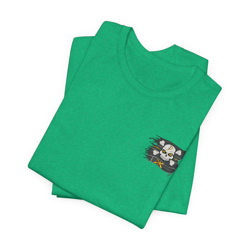 Pirate Skull Flag Tee — Distressed Jolly Roger Graphic T-Shirt